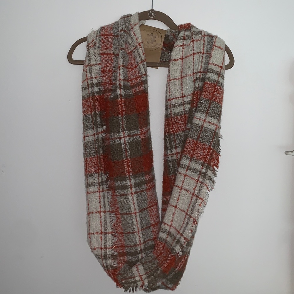 Plaid Tube Scarf